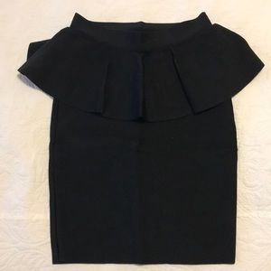 BCBG stretch pencil skirt